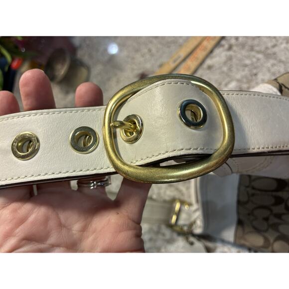 Coach 11437 Bleecker Bucket Bag Beige Canvas & White Leather Trim Purse - Picture 12 of 12